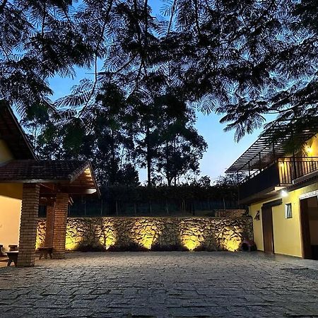 Quarto Dos Vinhos São Roque Esterno foto