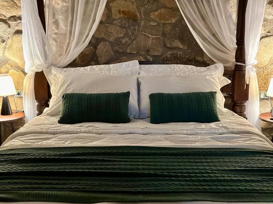 Quarto Dos Vinhos São Roque Esterno foto